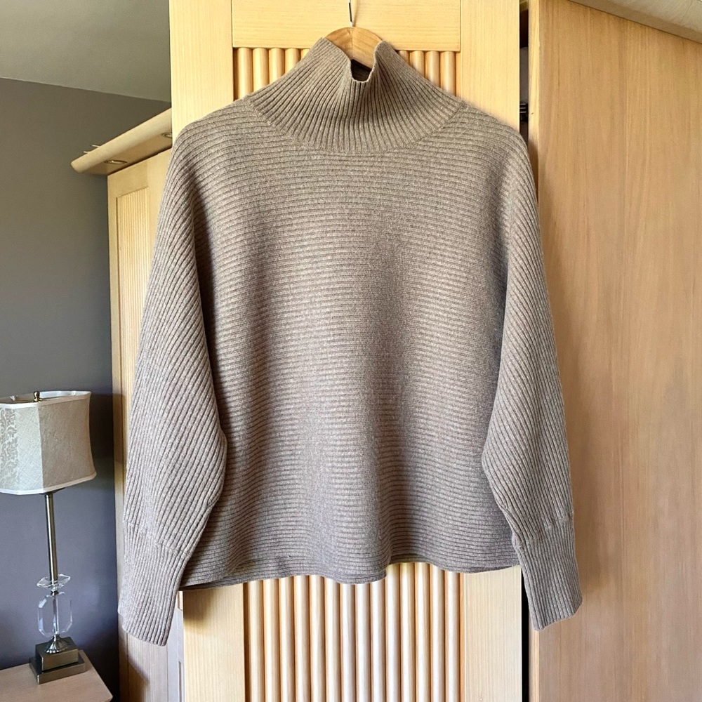 Aritzia babaton dumont ribbed turtleneck wool sweater tan - Picture 3 of 8
